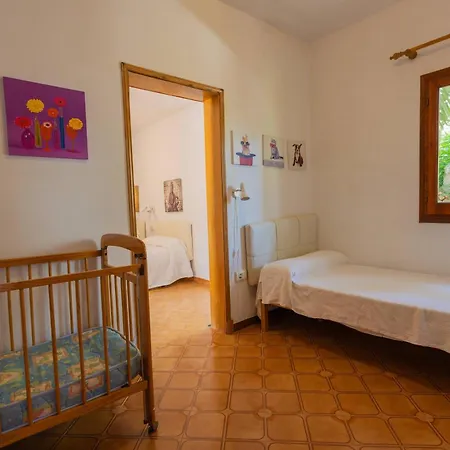 Bautista Villa Son Bou